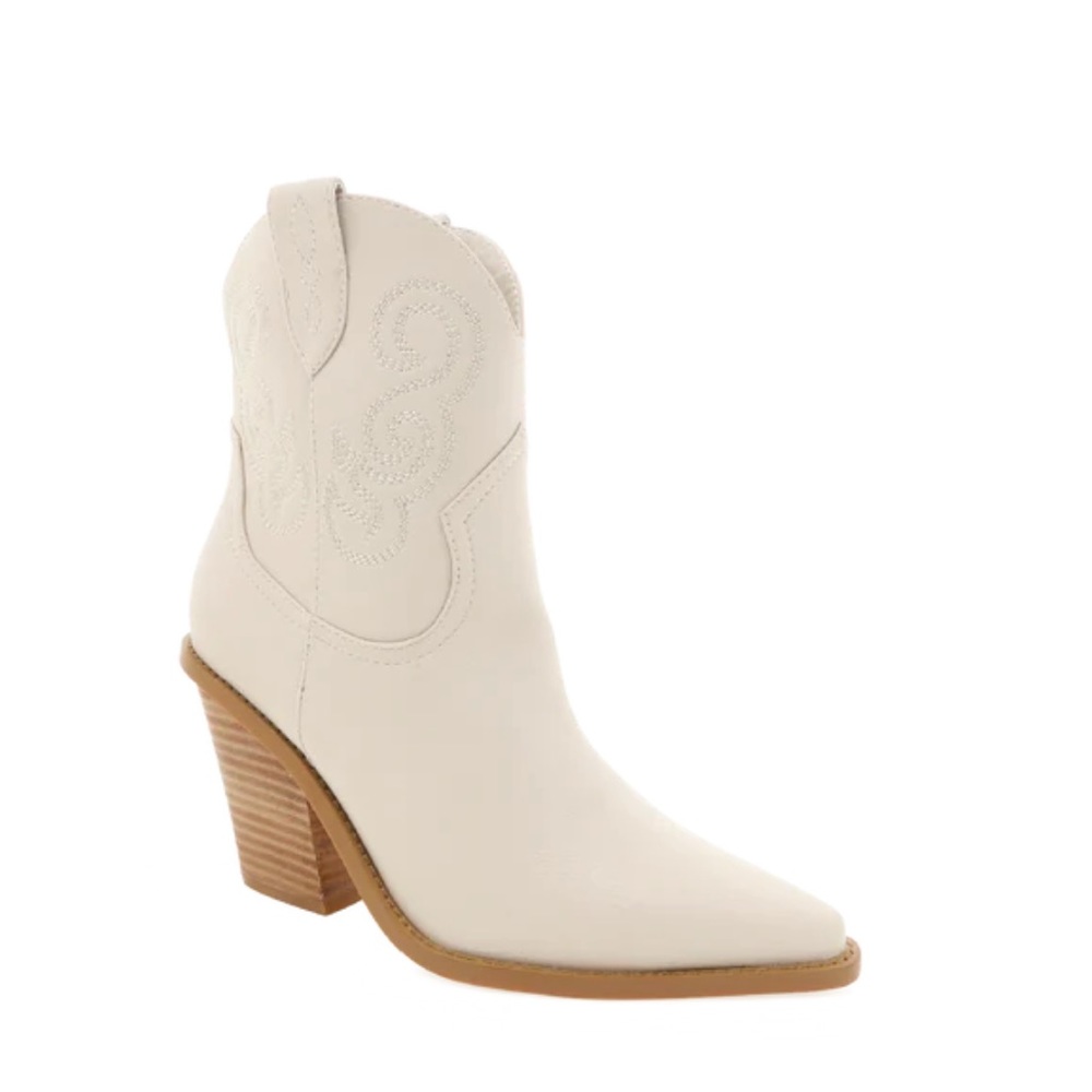 White Billini Samara Boot- brand new, never worn